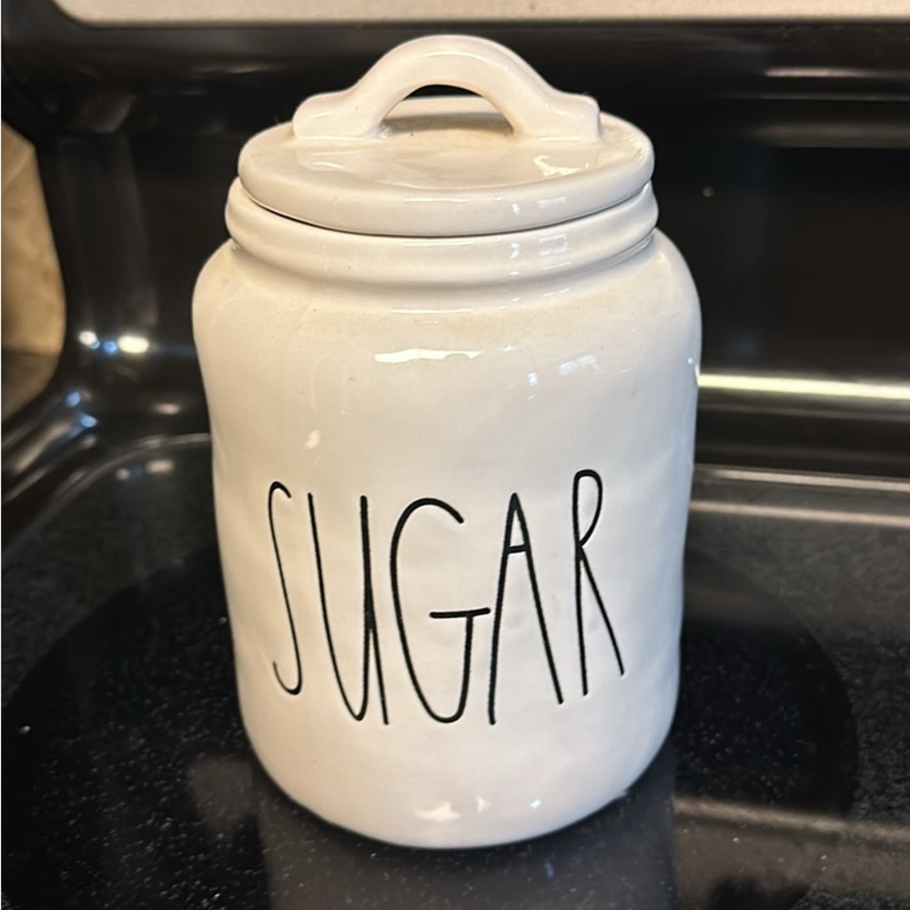 RAE DUNN | “SUGAR” container | 7” high